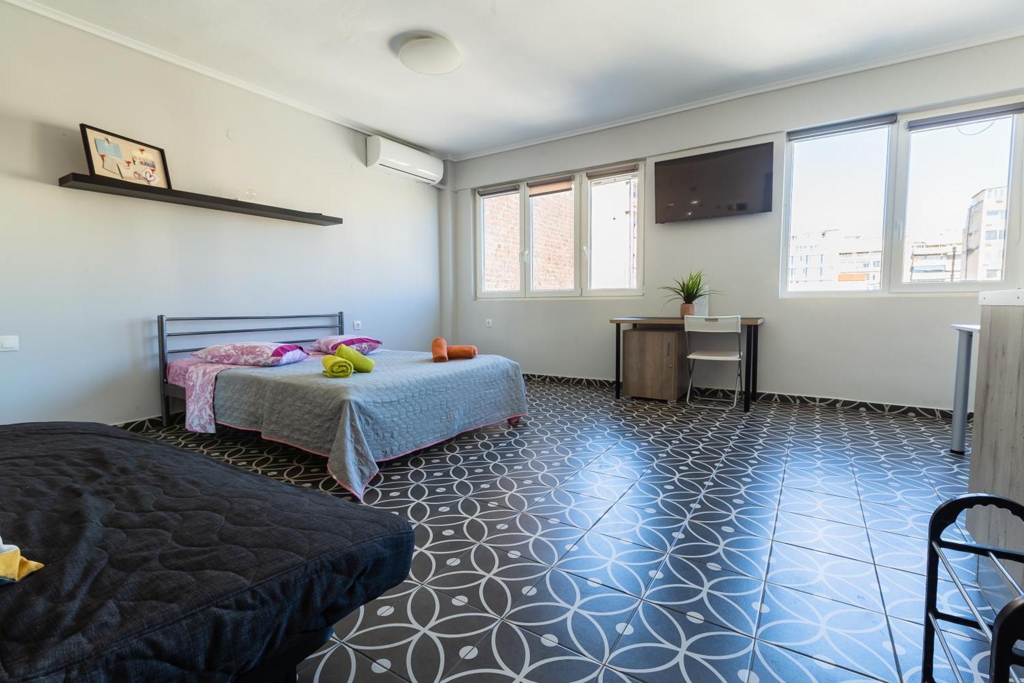 Modiano Studios Center-Your Urban Stay Soluň Exteriér fotografie